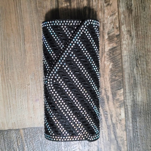 Evening Clutch in Black & Silver Stones - Picture 4 of 6